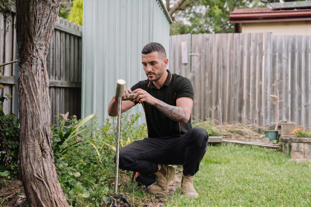 Commercial electrician services in Breakfast Point